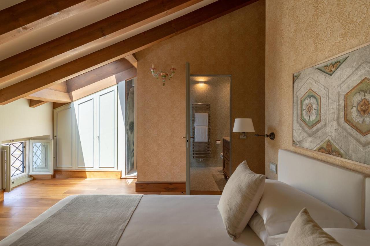 Delle Palme Hotel *
